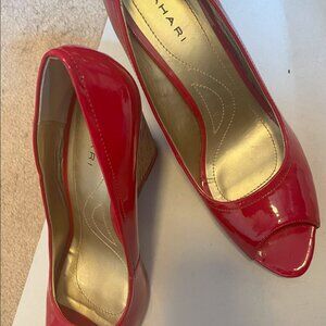 Tahari - new hot red open toe wedge - Size 9.5